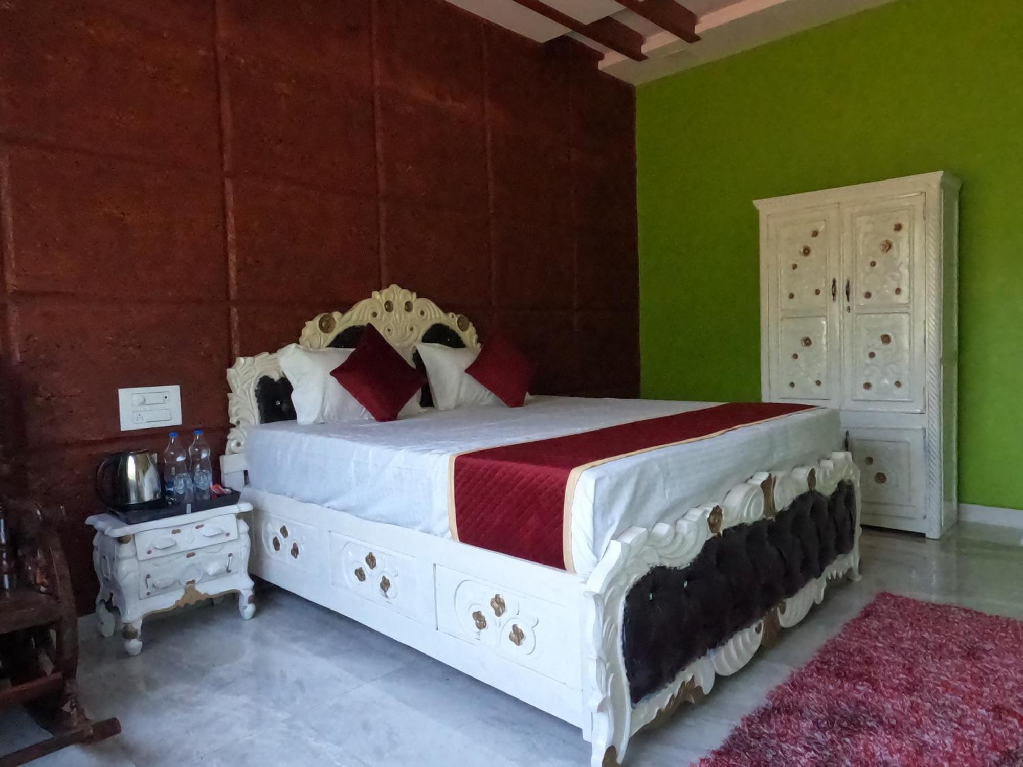 Kokan Heritage Resort Mālvan 外观 照片