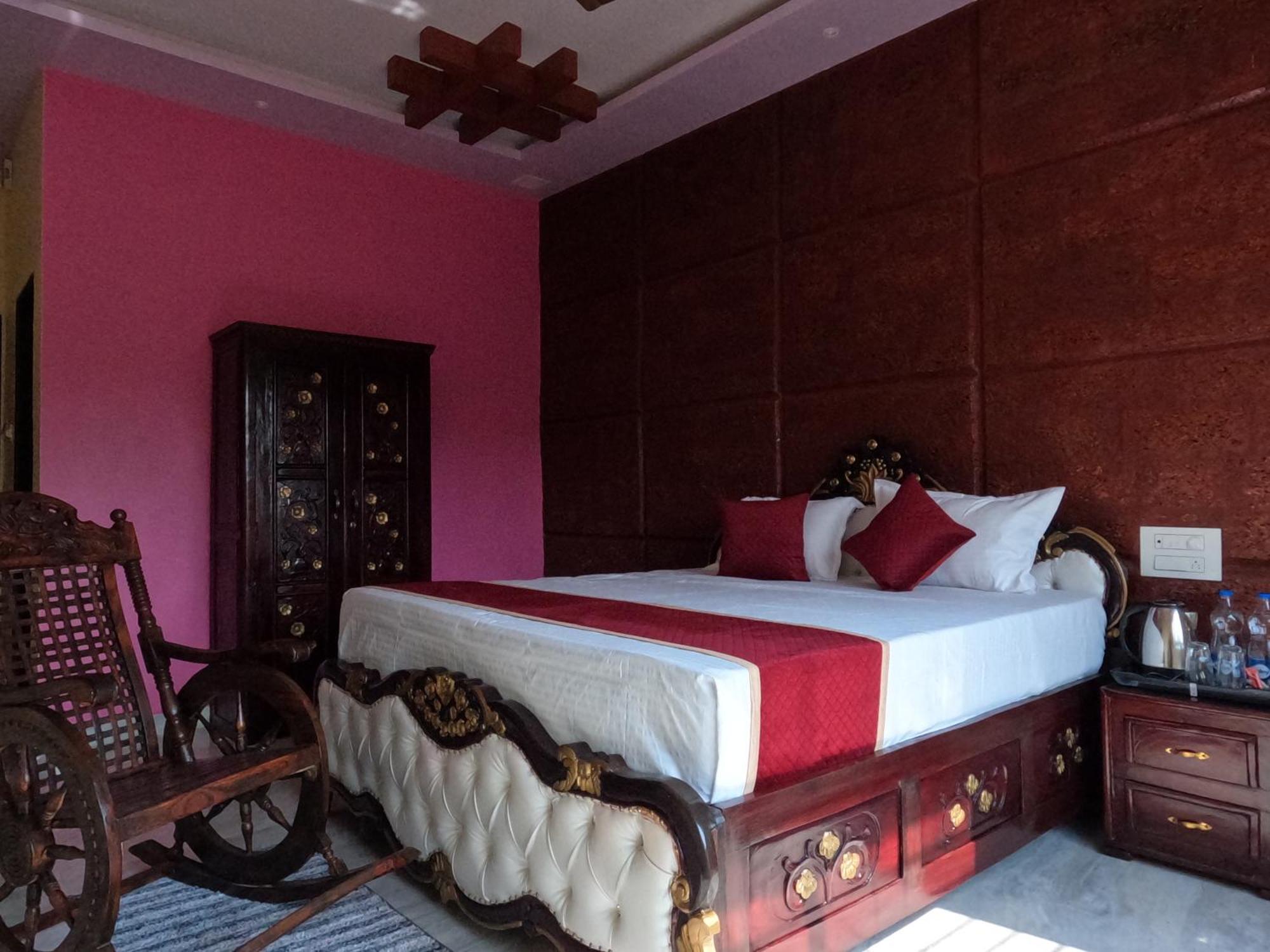 Kokan Heritage Resort Mālvan 外观 照片